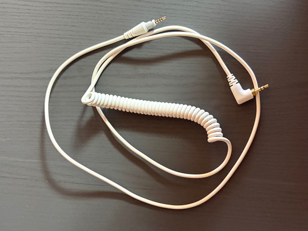 木こりん　Pioneer DJ HDJ-CUE1BT-W(マットホワイト)