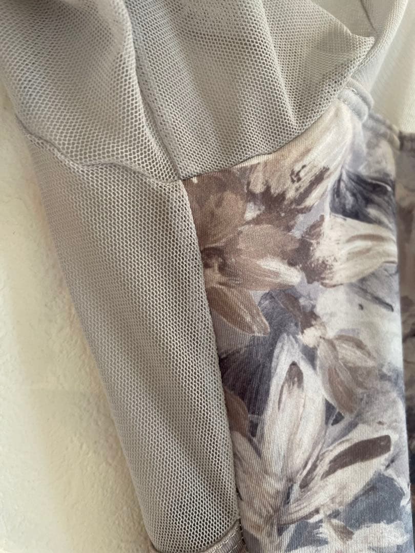 ドゥッシュドゥッスゥ　サラカラレオタードL