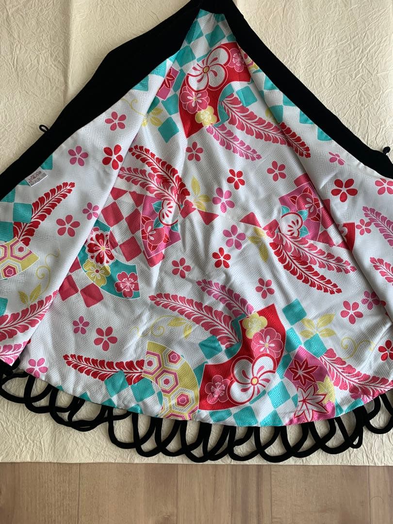 ケープポンチョ　半円型　黒地ベルベット　おとづき商店