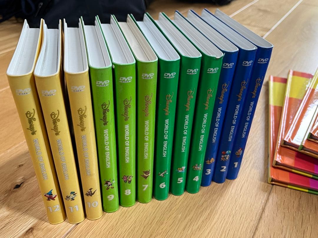ディズニー 絵本セットとDVD 12冊