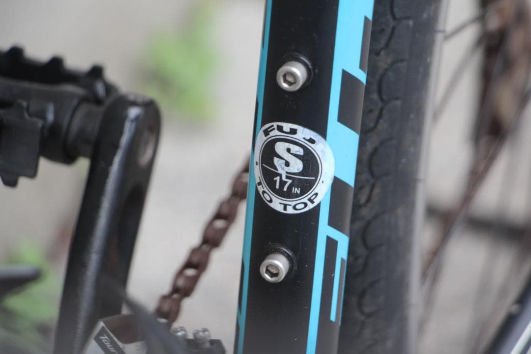 引き取り限定♪人気のFUJI♪SPARROW♪24段変速♪通勤通学やレジャーに♪