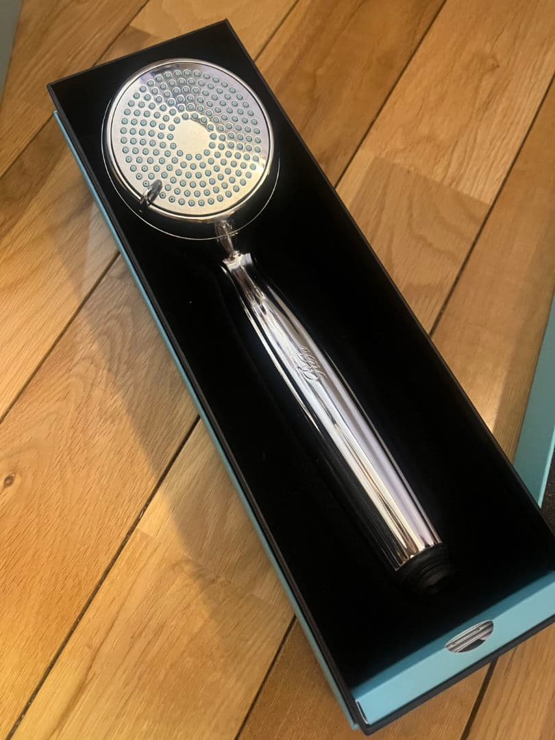 【美品】リファ　ファインバブルワン　シャワーヘッド refa