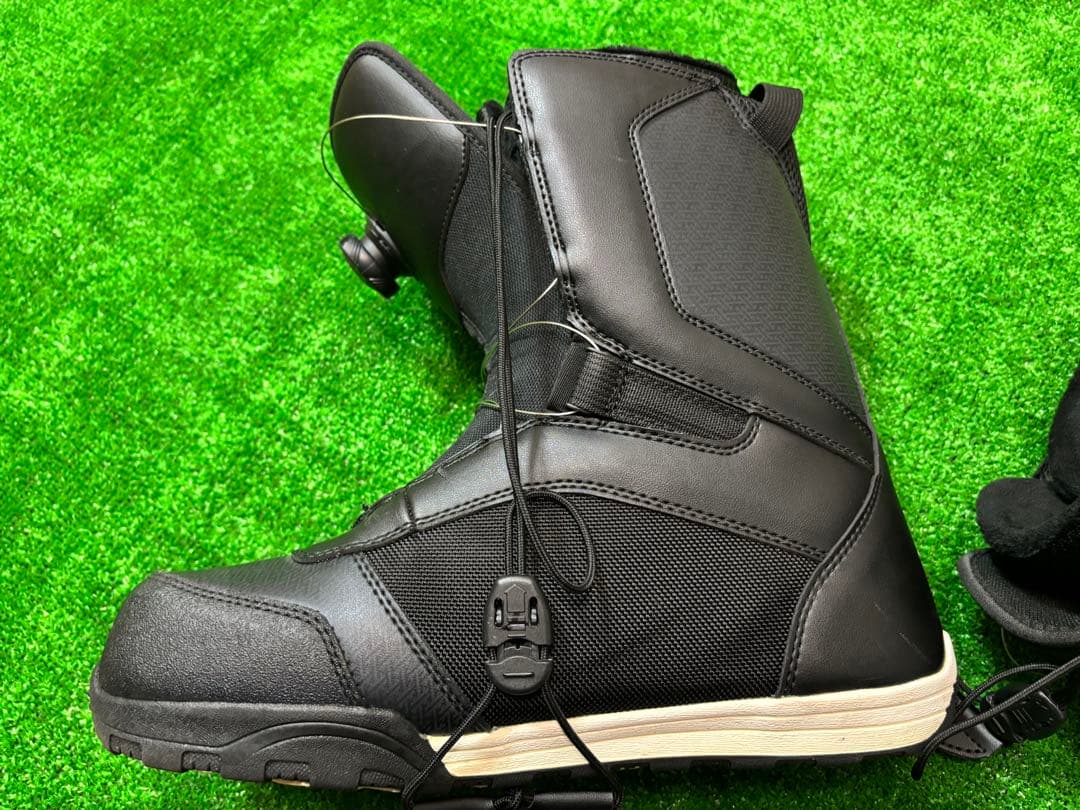 【LASTARTS】ラスターツのスノーボードブーツ