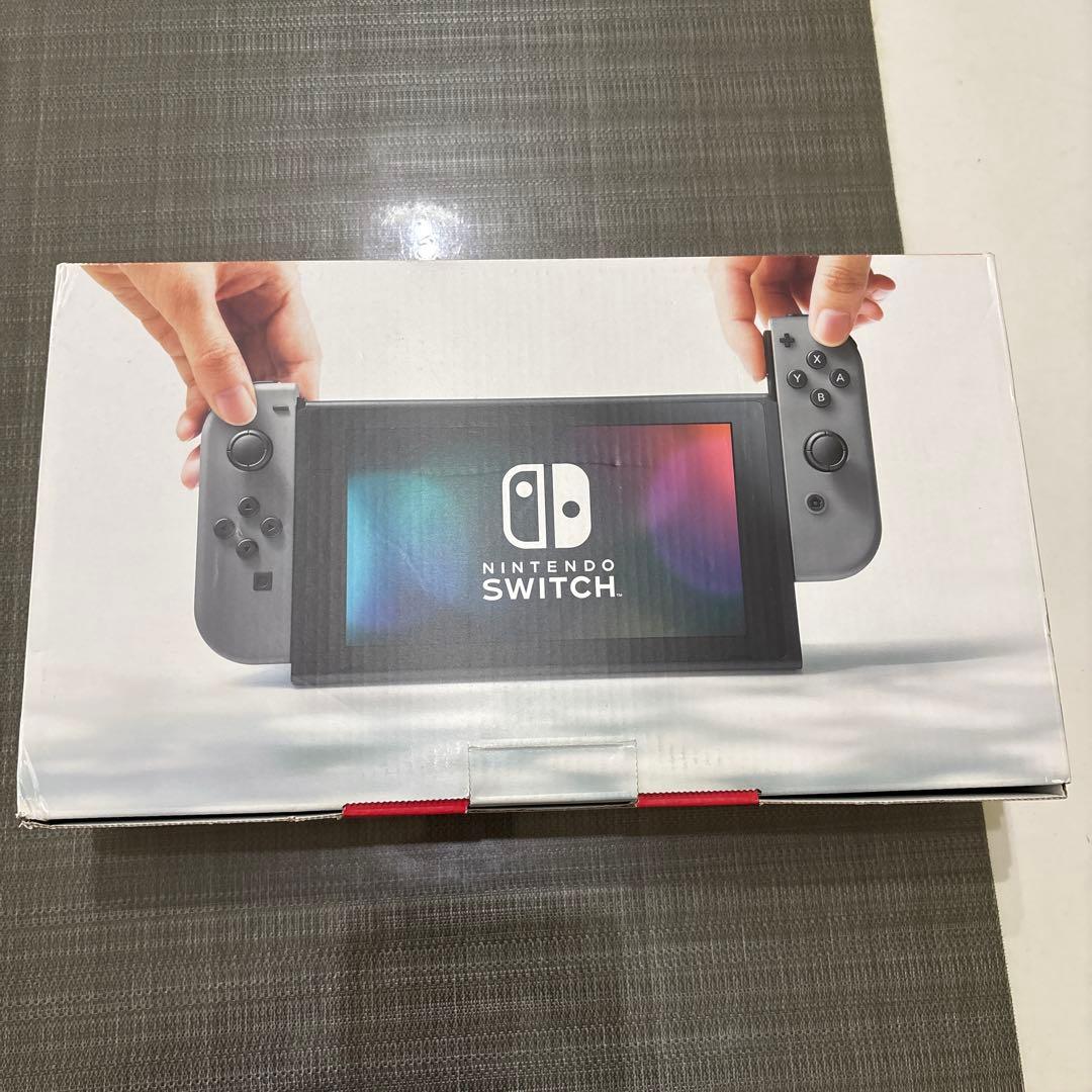 n*.様 Nintendo Switch フルセット ブラック 充電器、本体ケー