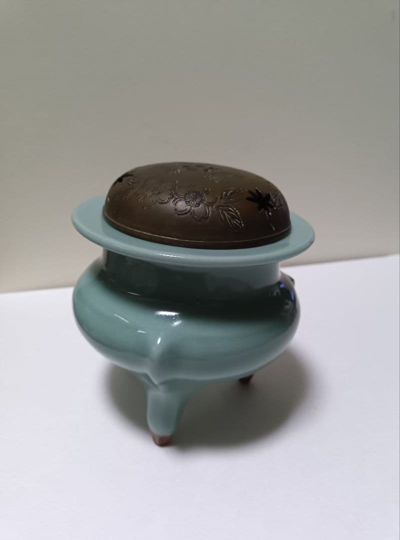 H*L様 青磁　 香炉
