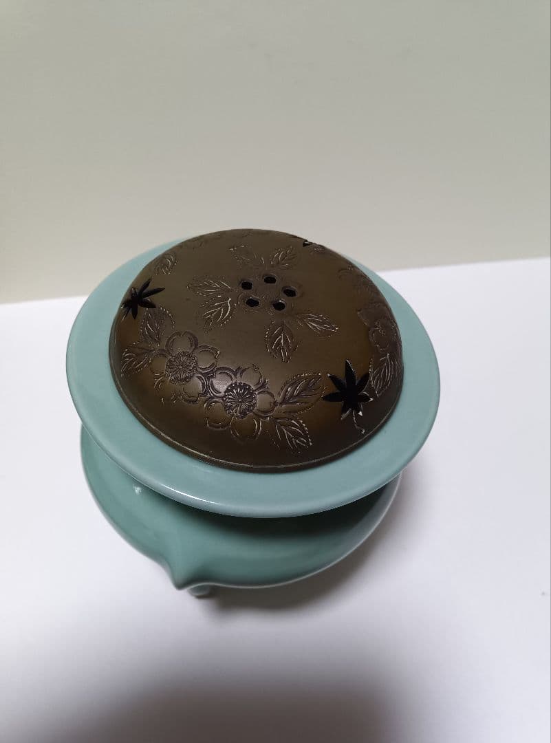 H*L様 青磁　 香炉