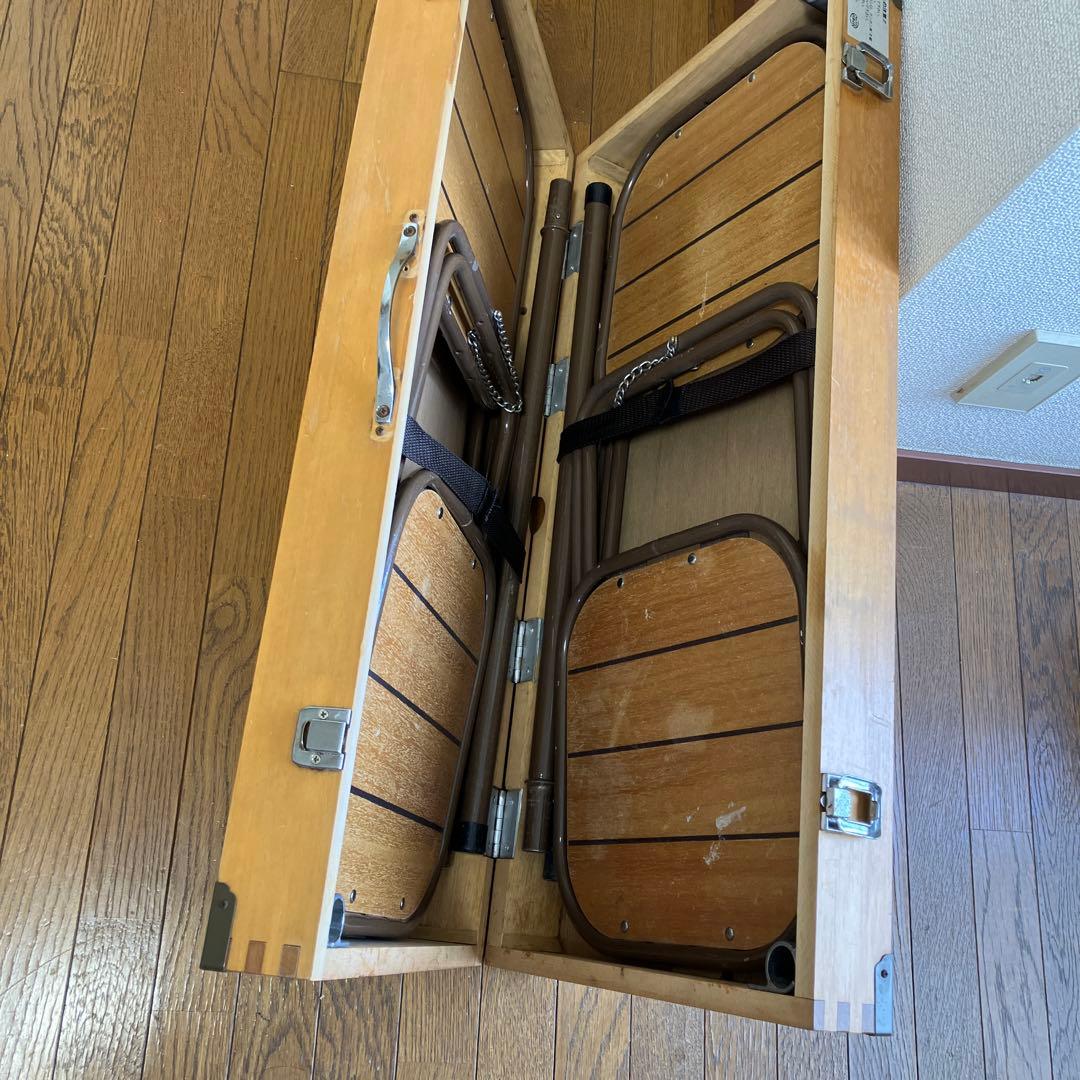 折り畳みテーブル