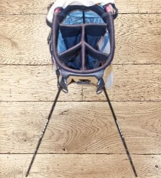 送料無料/美品Oakley スタンド式ゴルフバッグ・キャディバッグWHITE