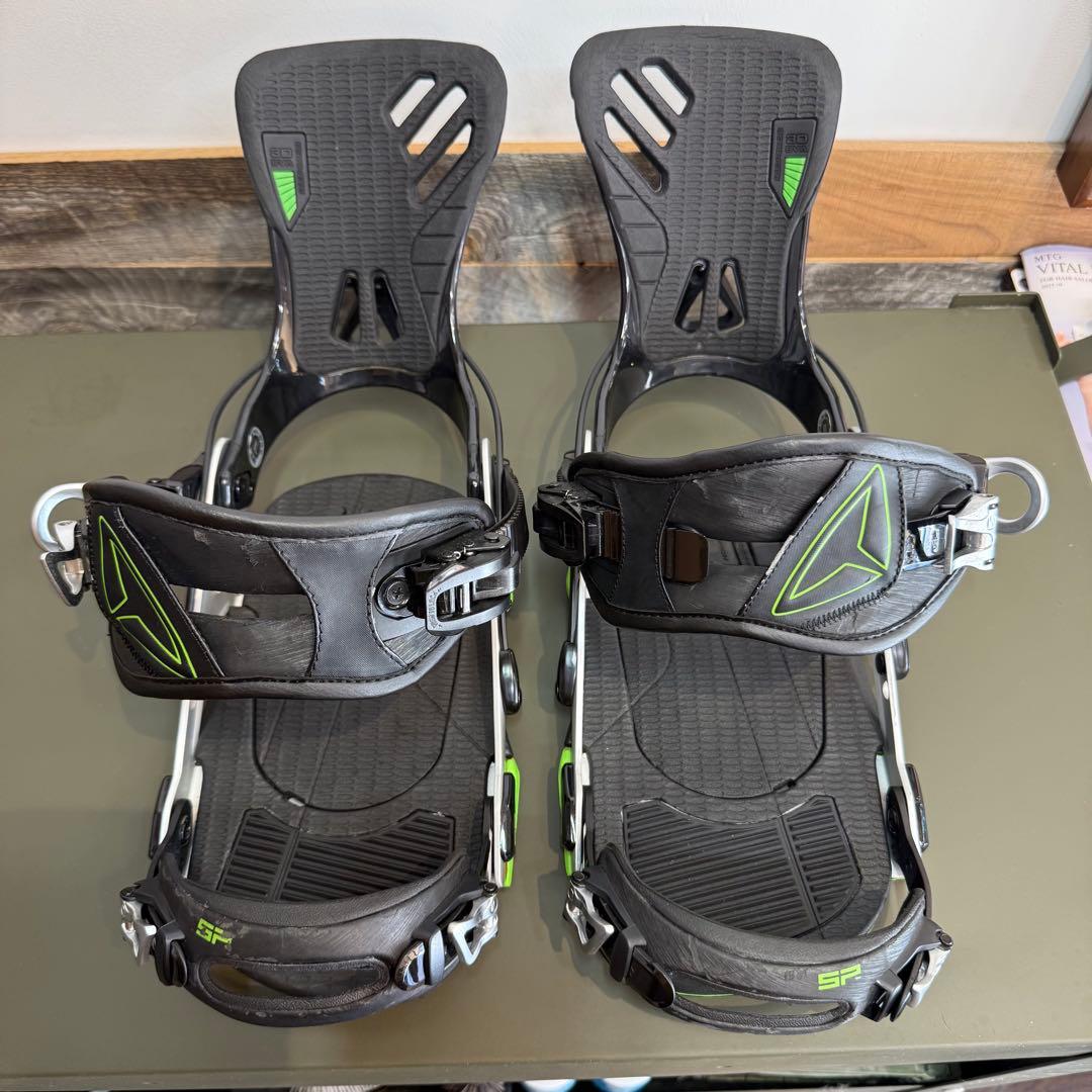 SP スノーボードビンディング ブラック/グリーン