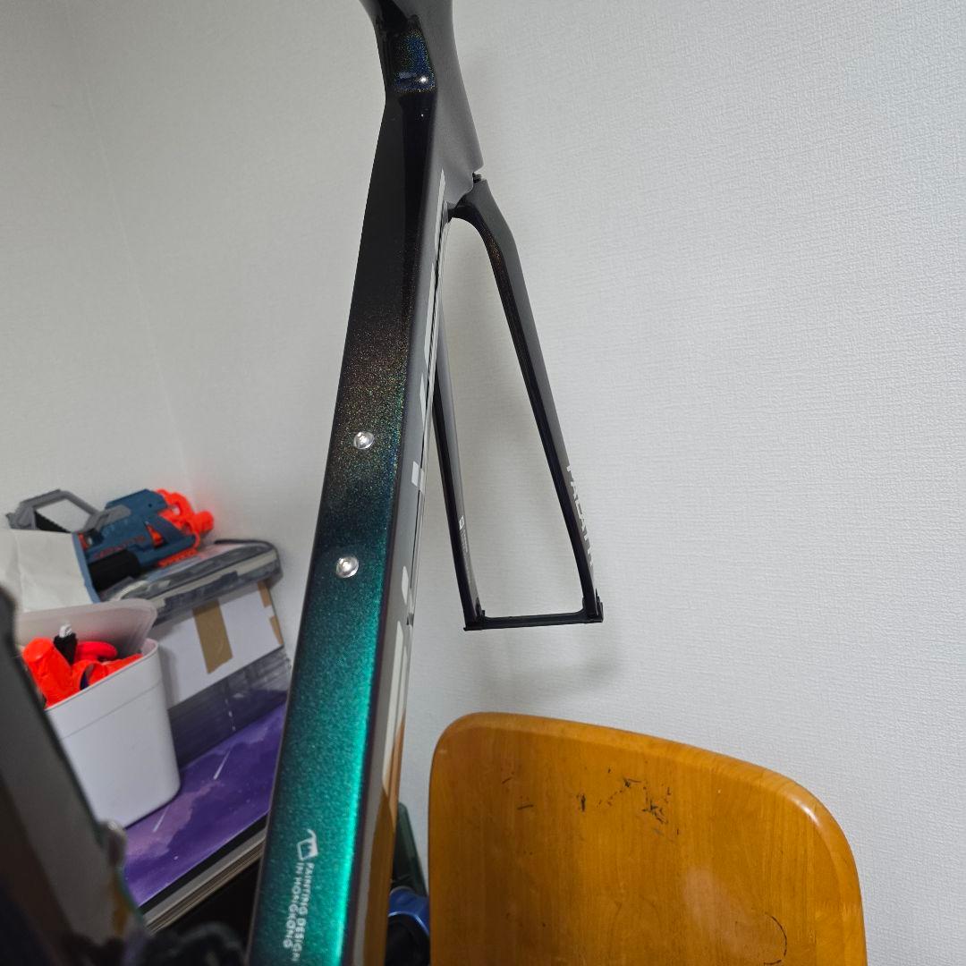 ELVES FALATH PRO Nebula Chameleon サイズ52