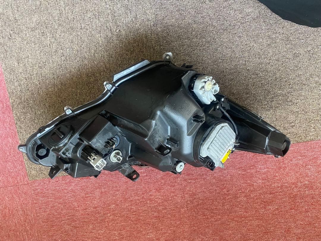 210系 クラウン ヘッドライト 左 AWS210 GRS210 ヘッドランプ