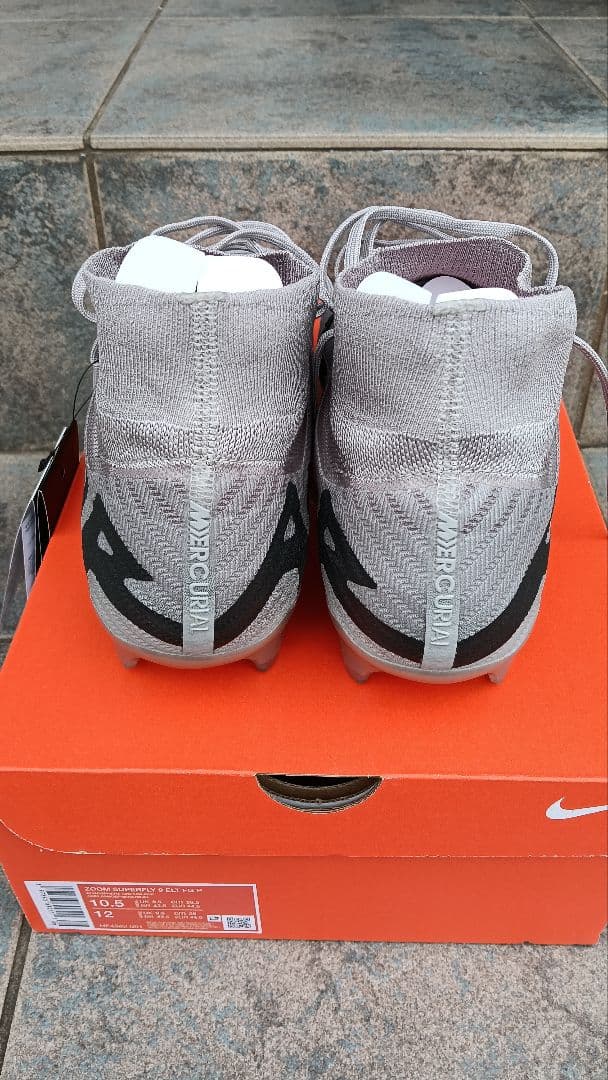 Nike　ナイキ　サッカー　スパイク　スーパーフライ9　28.5cm