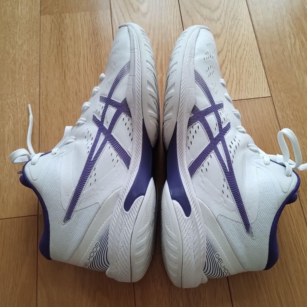 美品★asics バスケットボールシューズ　ゲル フープ V16 スタンダード