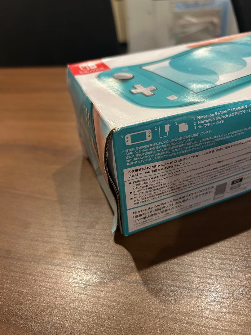 ※訳あり【新品】Nintendo Switch Lite ターコイズ