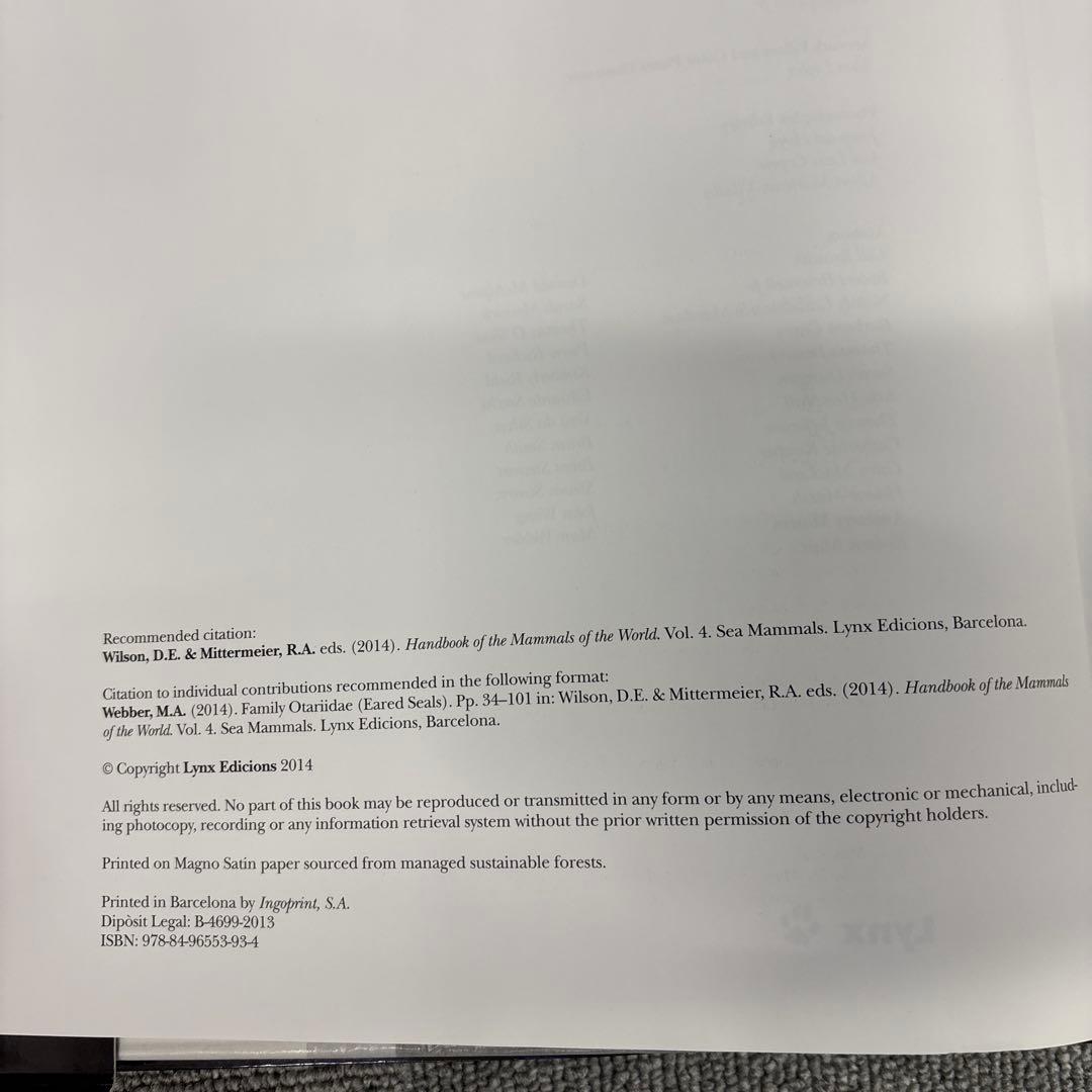 洋書 Handbook of the mammals of the world