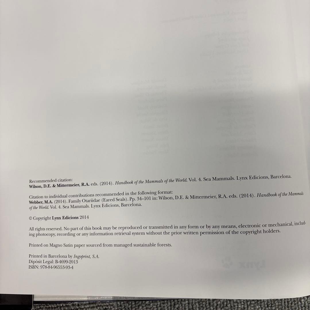洋書 Handbook of the mammals of the world