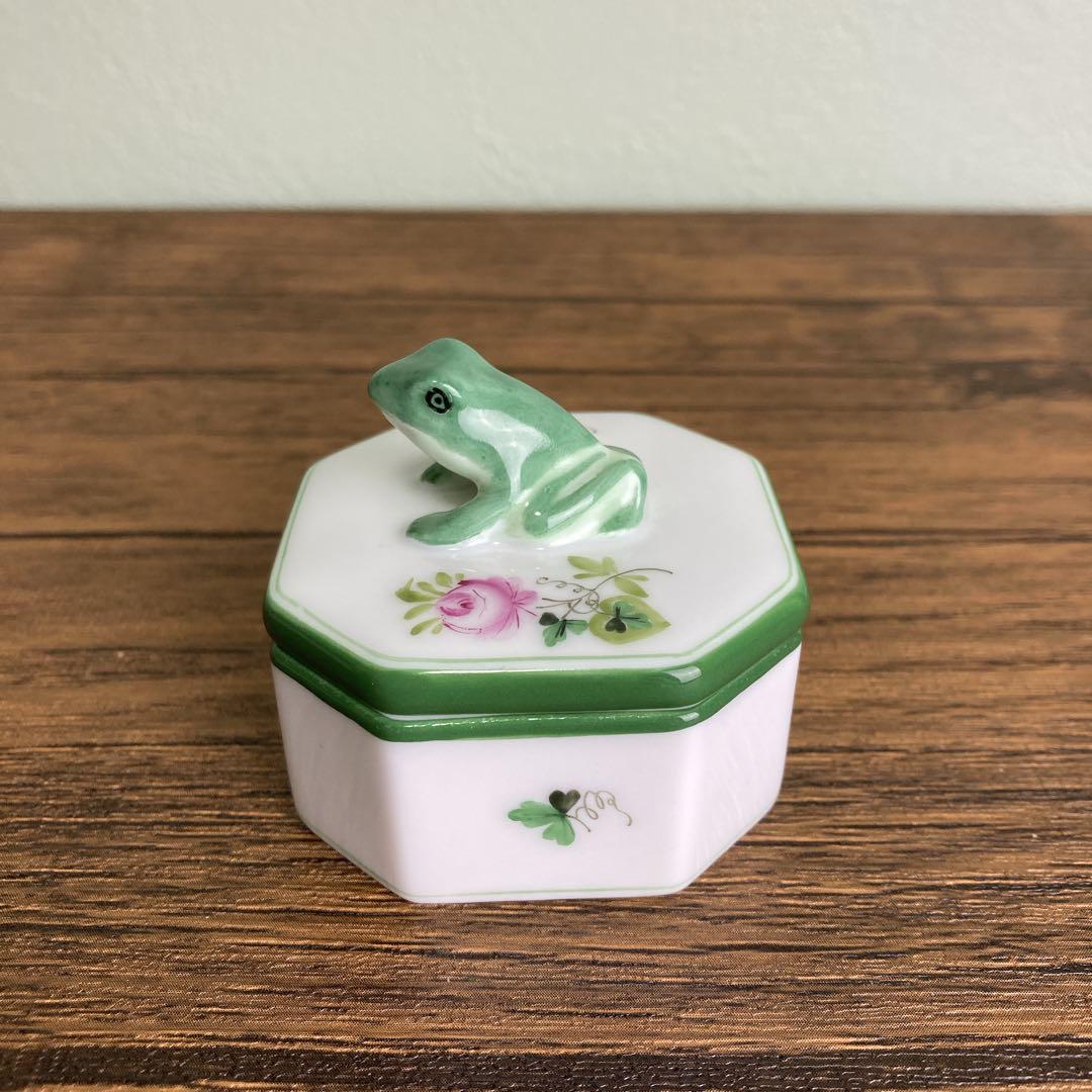 ヘレンド トリンケットボックス カエル アクセサリーケース 小物入れ