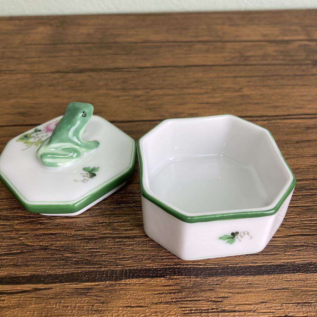 ヘレンド トリンケットボックス カエル アクセサリーケース 小物入れ