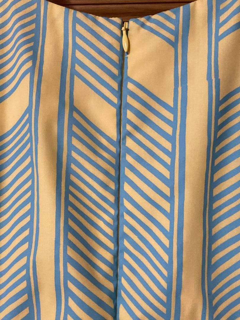 [お値下げ]爽やかレモンイエローとブルーのフラドレス　トーチジンジャー