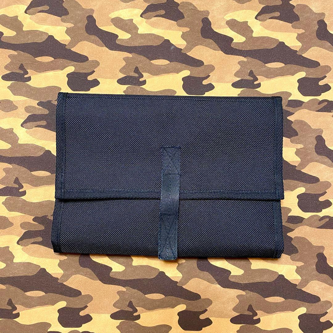 ビッグベイトをコンパクト収納可　オリジナル　ルアーケース　ルアーウォレット