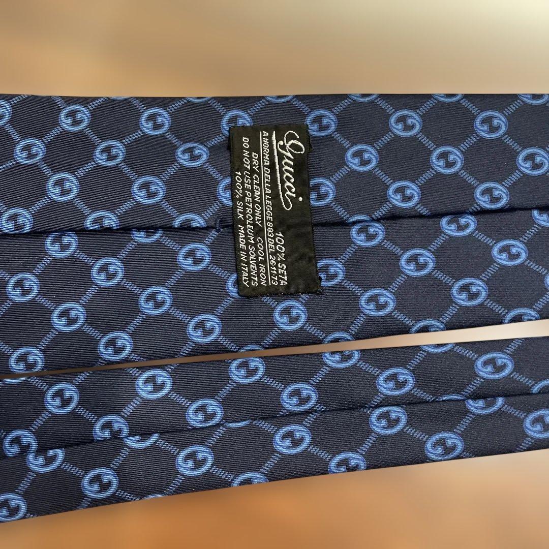 昭和ビンテージGucciグッチ 100%シルク ネクタイ 黒/青 GGパターン
