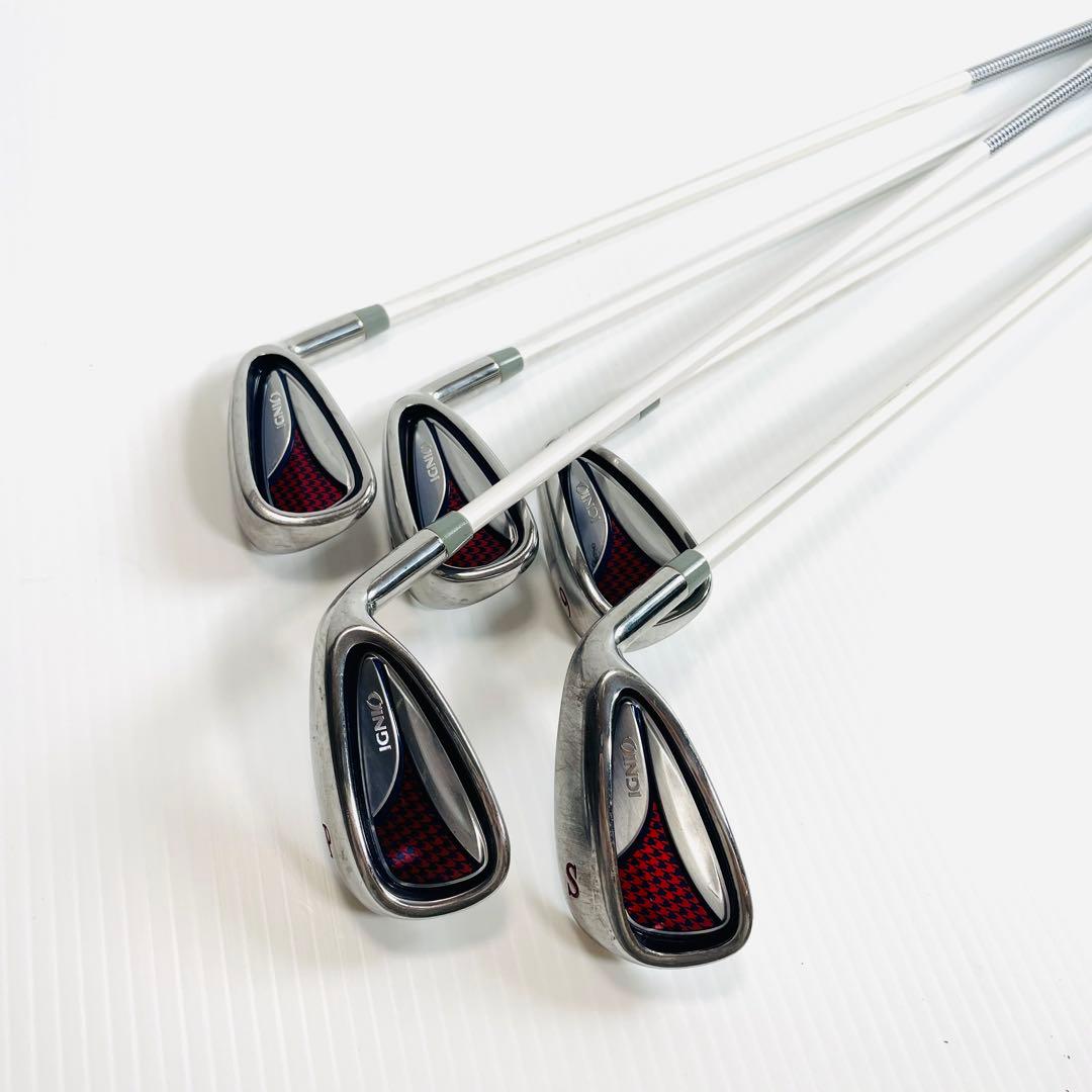 ignio レディース　ゴルフセット　キャディバッグ　千鳥柄　アイアンセット