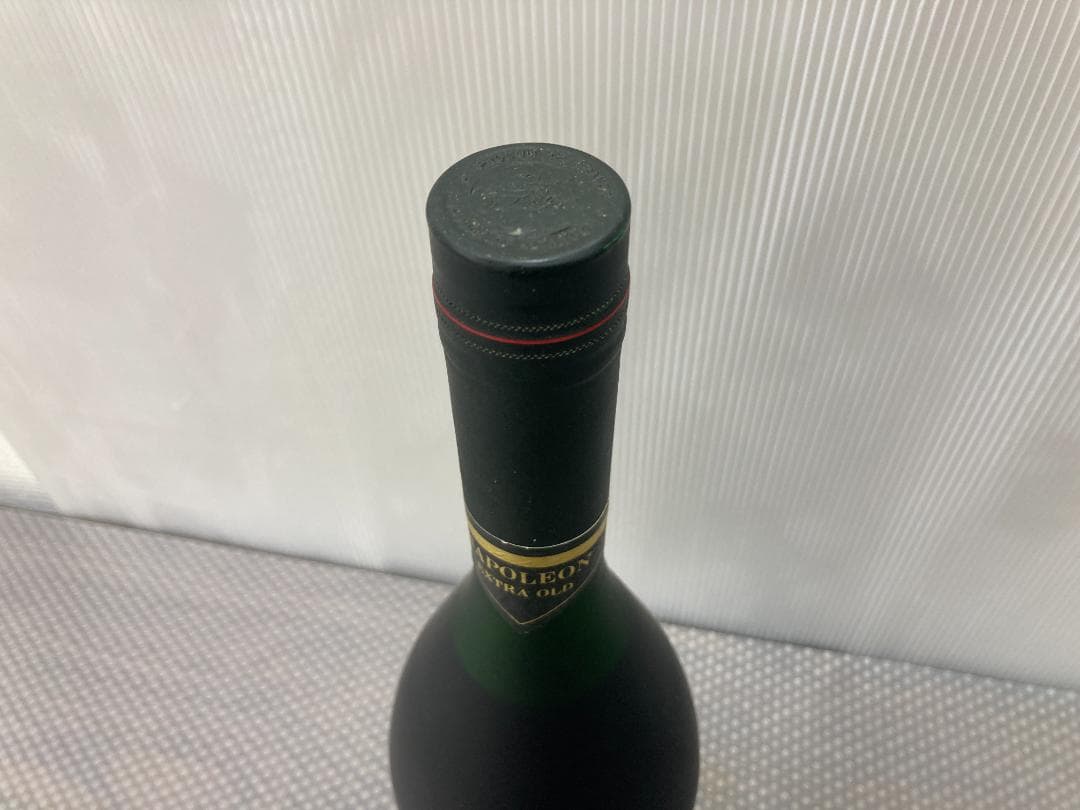 未開栓　REMY MARTIN　ナポレオン　EXTRA　OLD　ブランデー