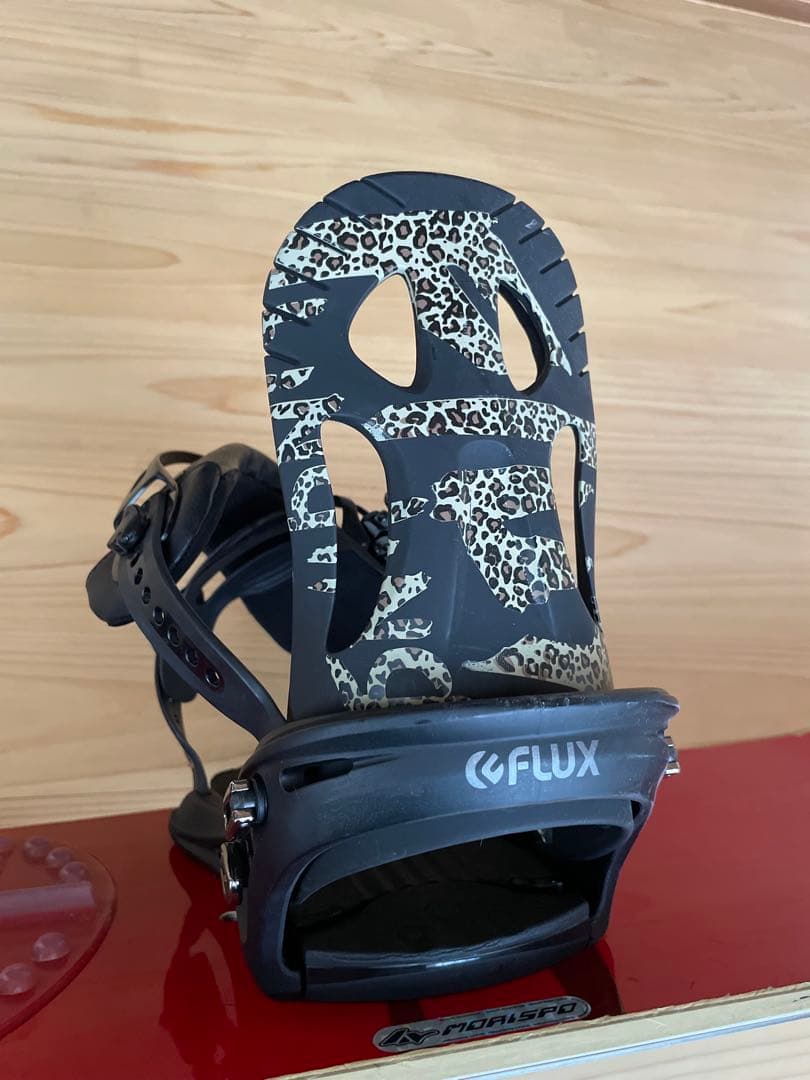 YONEXスノーボード板とビンディングセット