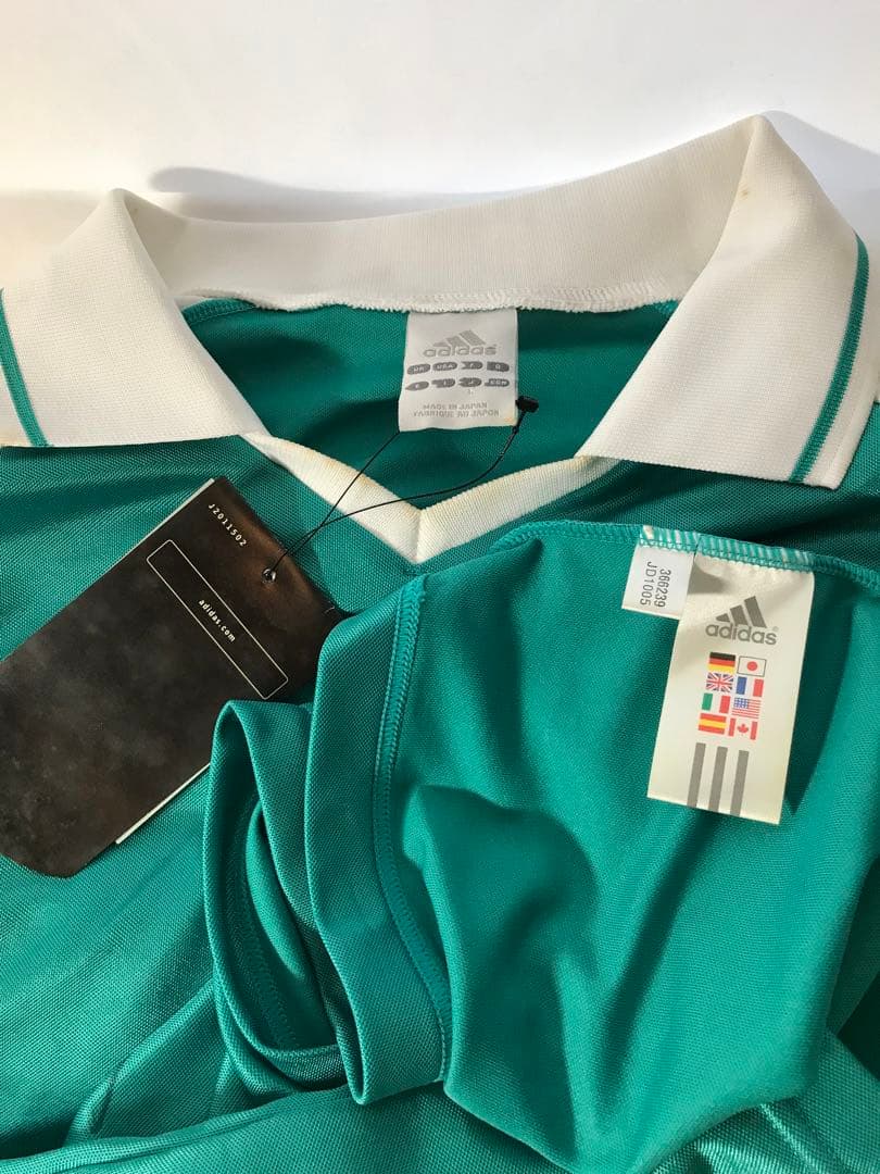 新品正規品adidasリカルデントガム限定「10」中村俊輔 半袖 Lユニフォーム