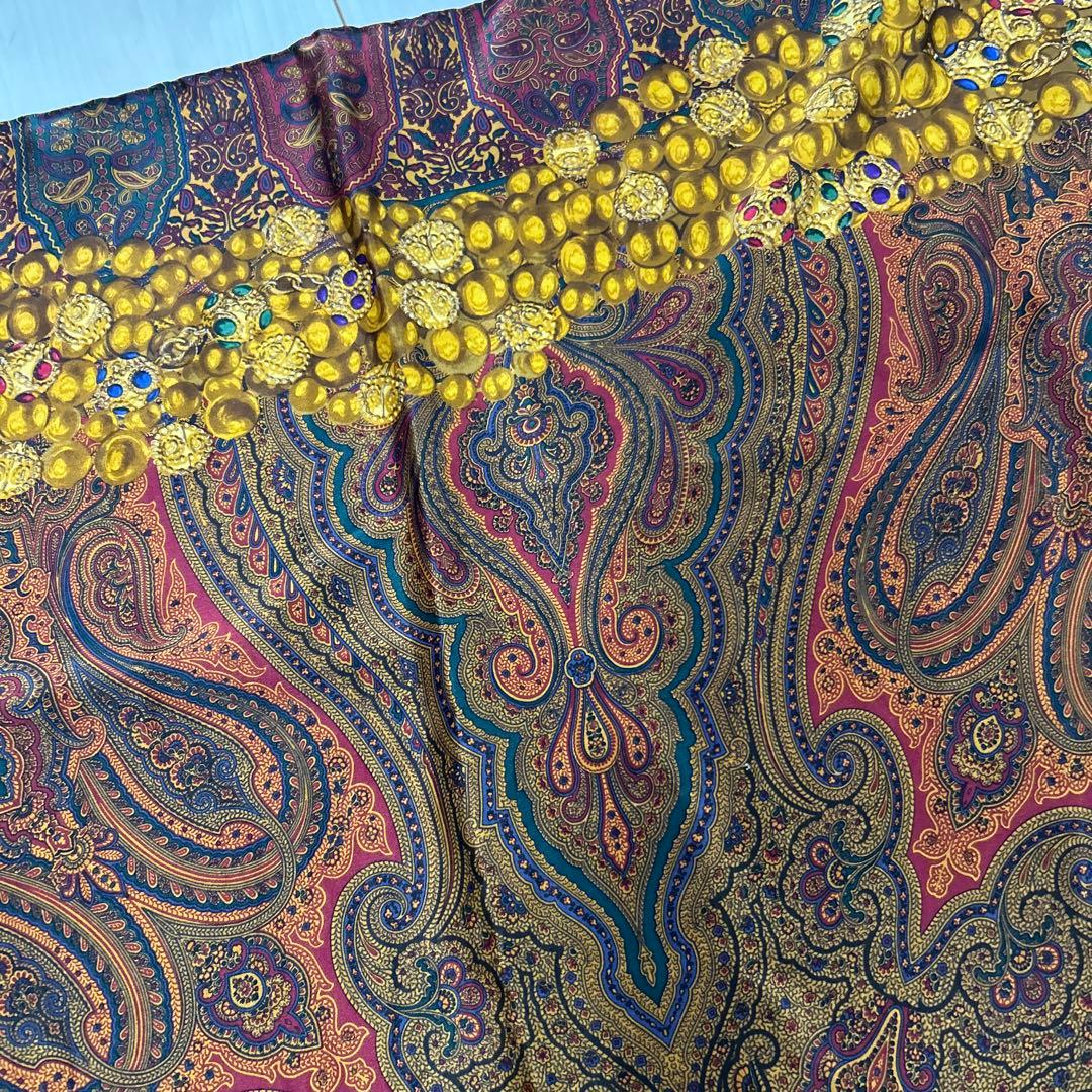 シャネル　CHANEL スカーフ