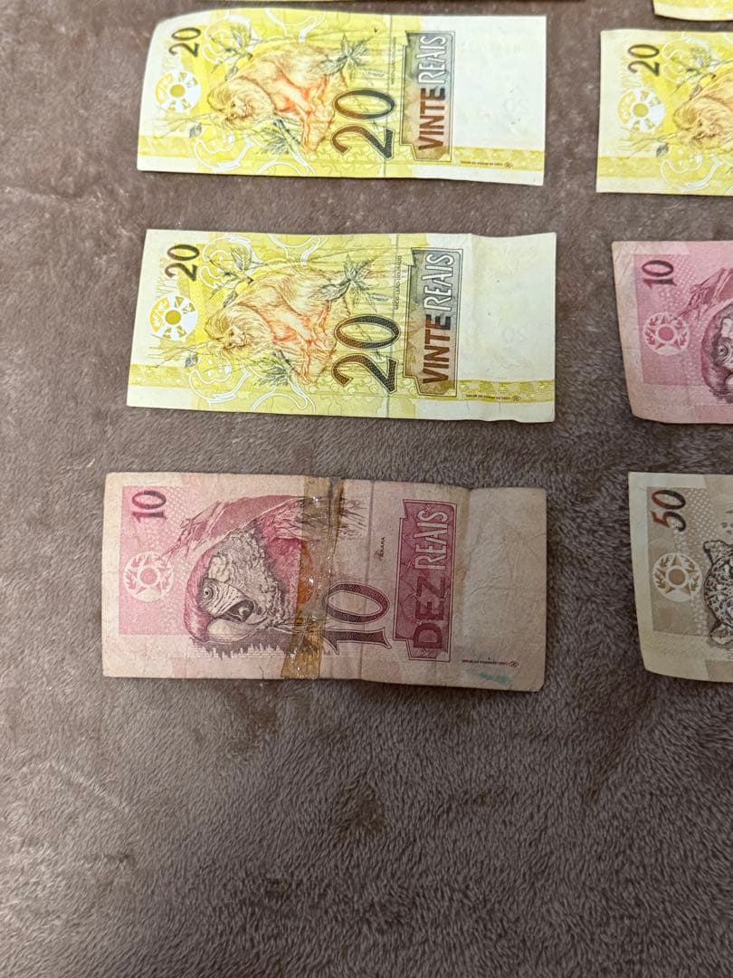 ハ*ウ様 ブラジル　海外紙幣　旧紙幣　古銭　14枚セット