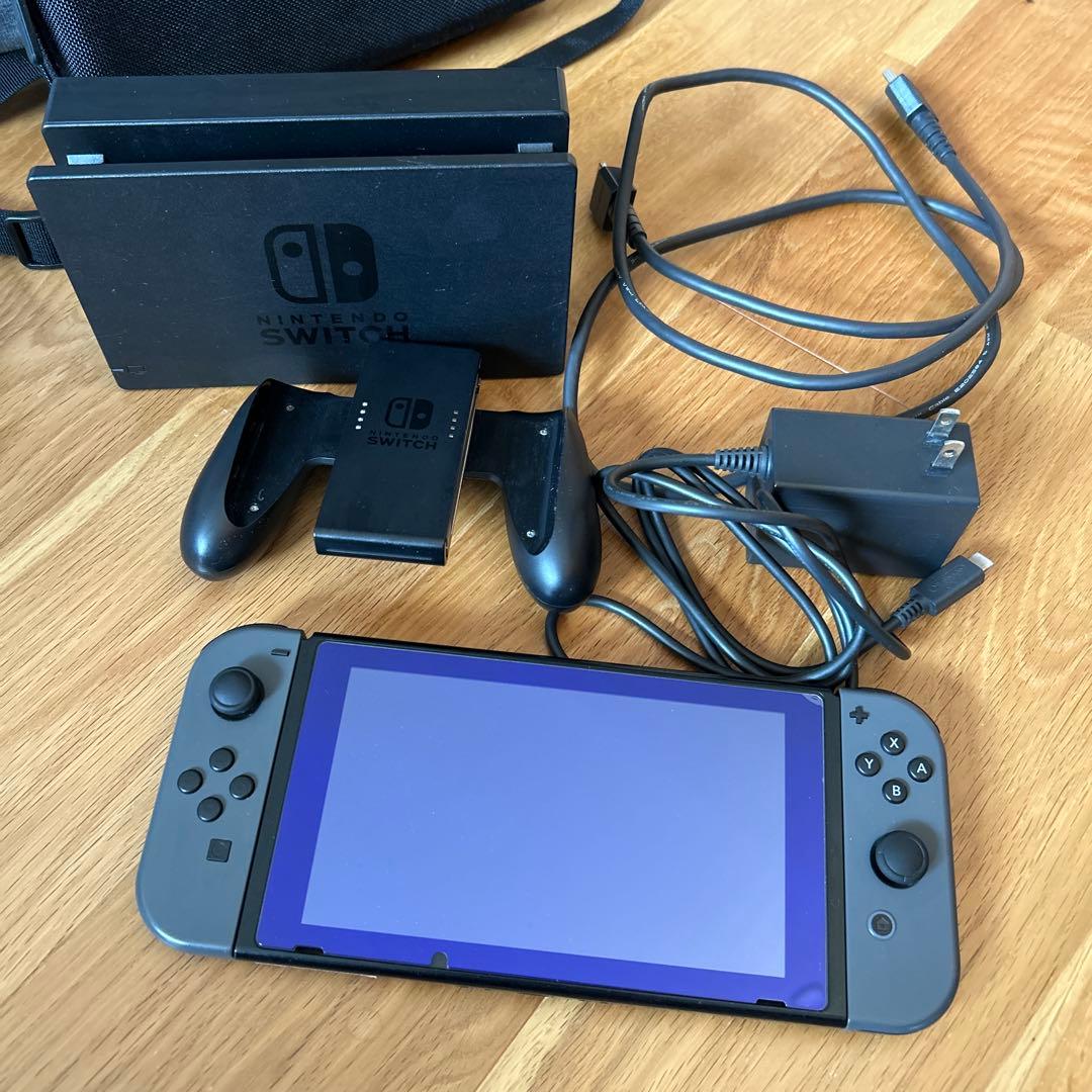 Nintendo Switch 本体とアクセサリーセット