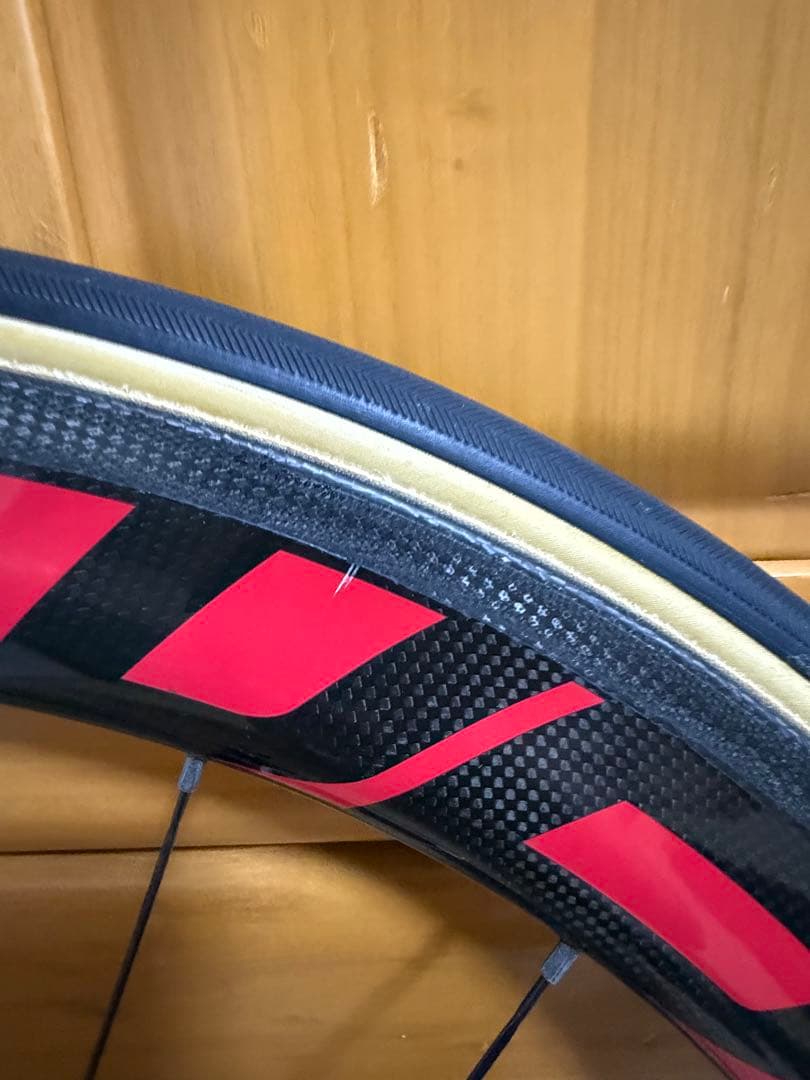 6/30まで限定出品！爆音！FFWD F6R カーボンホイール　専用ケース付き