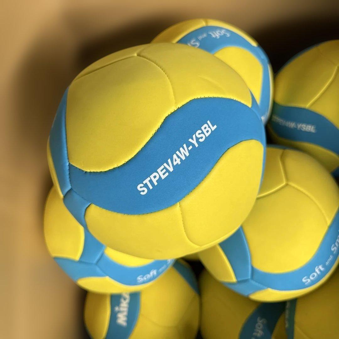 15個セットMIKASA STPEV4W-YSBL スマイルバレーボール 4号球