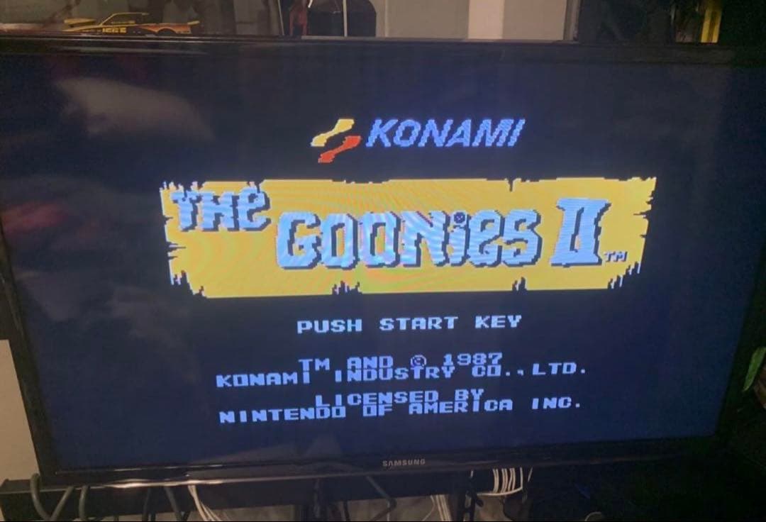 NES 海外版 任天堂 エンターテイメントシステムファミコン 本体 ソフト