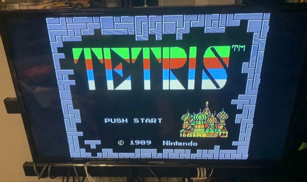 NES 海外版 任天堂 エンターテイメントシステムファミコン 本体 ソフト