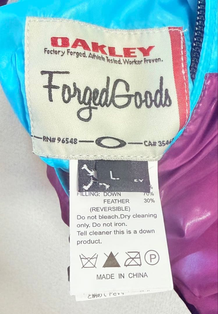 国内正規品 オークリー ゴルフ ダウンジャケット L リバーシブル OAKLEY
