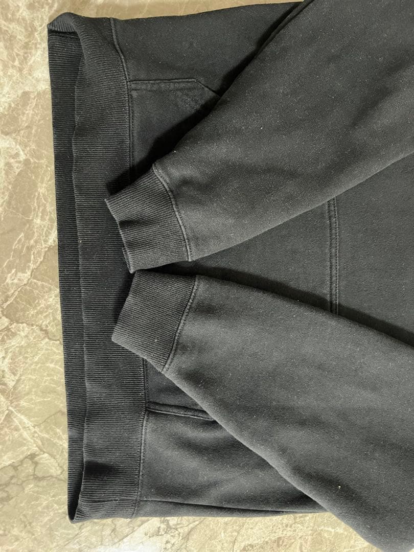 ストゥーシーパーカー