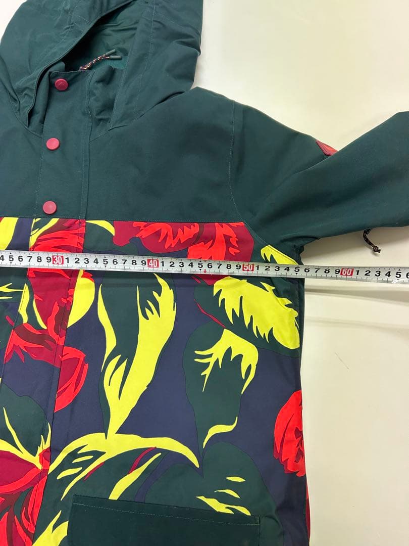 バートン　BURTON レディース　GORE-TEX ジャケット　Mサイズ