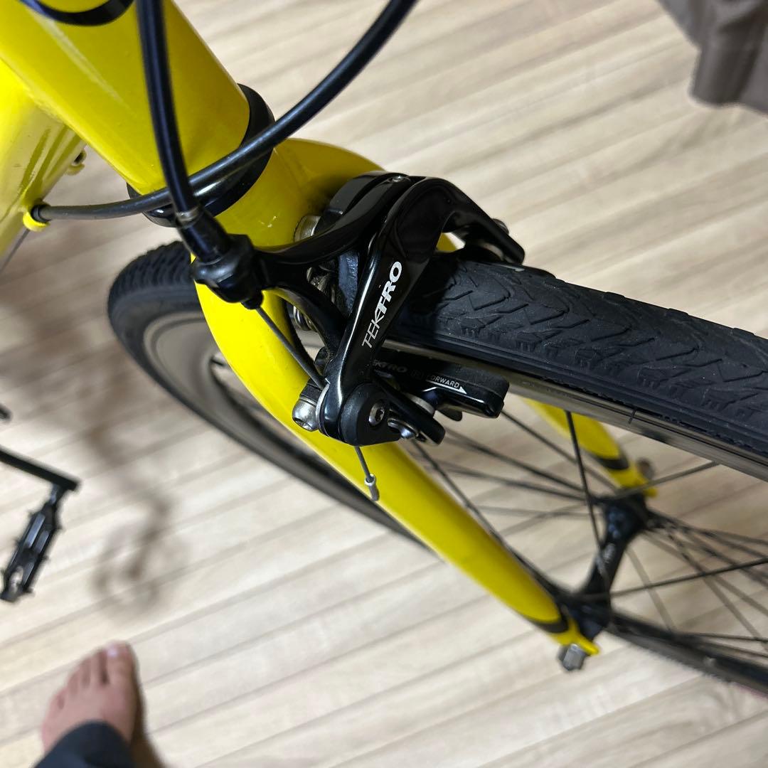 クロスバイク　460mm 700c イエロー