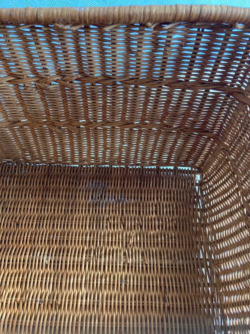 ◾️天然素材×◾️クラシカル造形｜四角い◾️アンティークピクニックバスケット