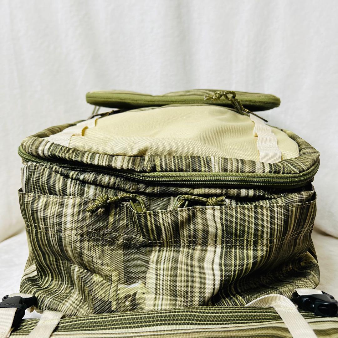 新品 BURTON × HCSC コラボ バックパック 多機能 スノボ 26L