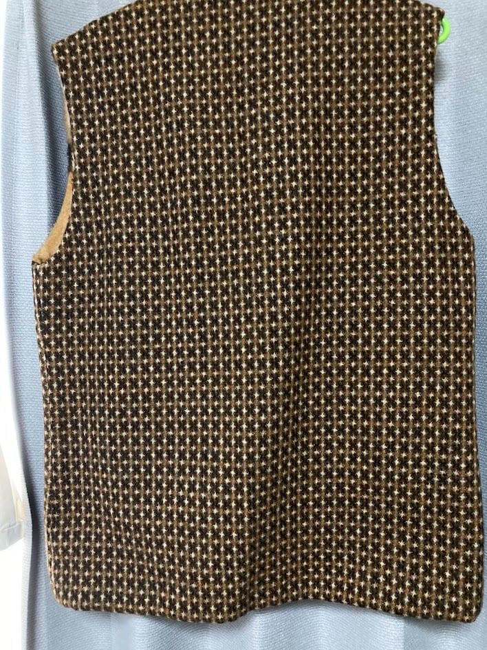 フェイクファーベスト