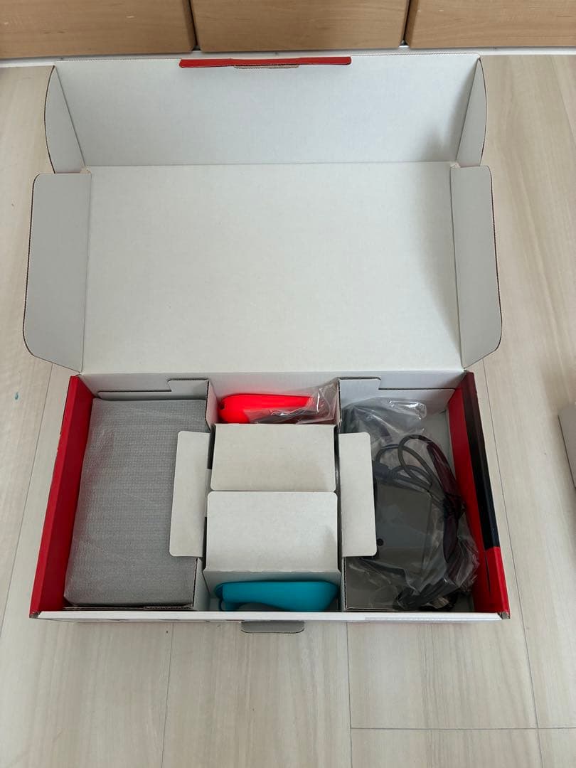 オマケ付 Nintendo Switch 本体 青/赤 Joy-Con