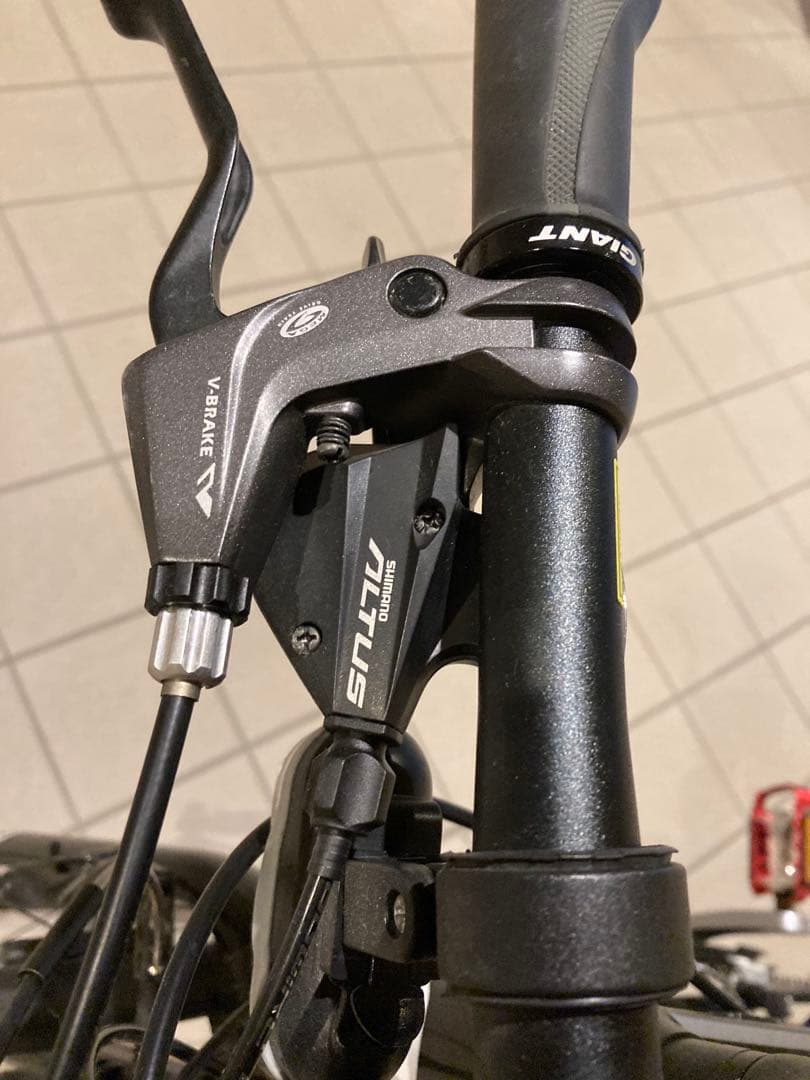 【引取限定】GIANT ESCAPE RXクロスバイク ブラック 700C