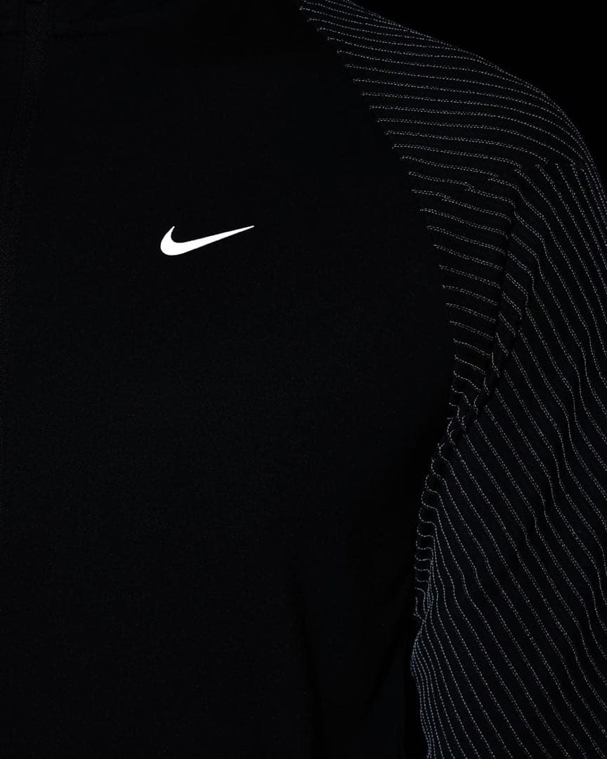 新品未使用　ナイキ エレメント ランニング ディビジョン　2XLサイズ