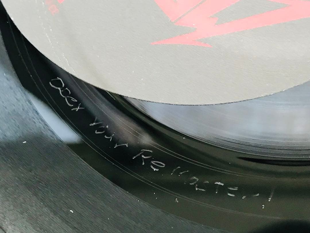 メタリカ/メタル・マスター　ラベルプレスミス　センターズレ　稀少盤　エラーラベル