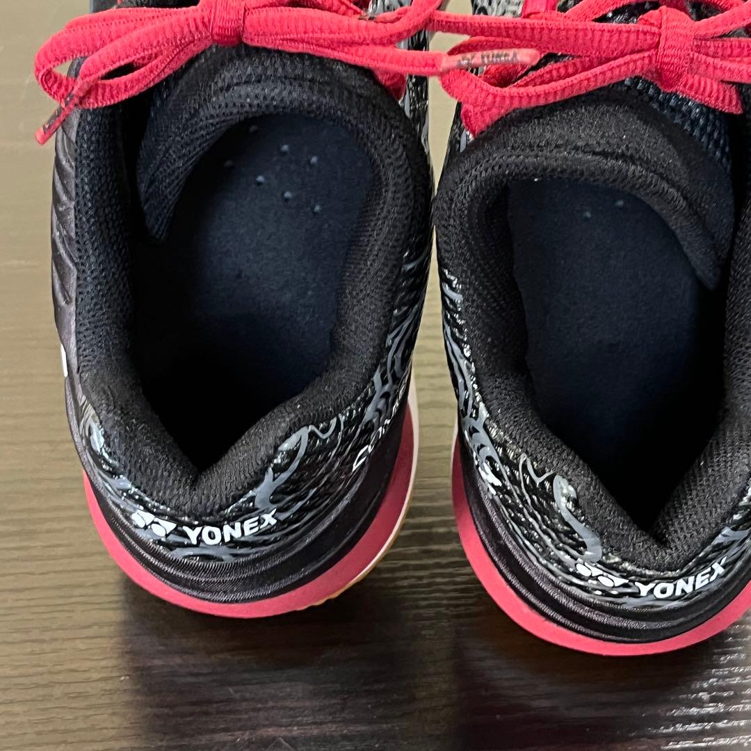 【美品】YONEX バドミントンシューズ　パワークッション　26.0cm