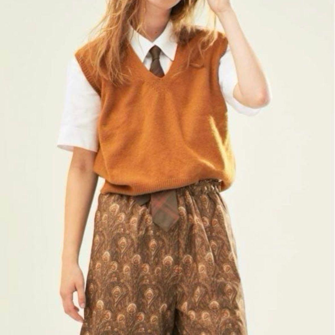 美品 マーガレットハウエル 2024SS コットン リネン Vネック ベスト