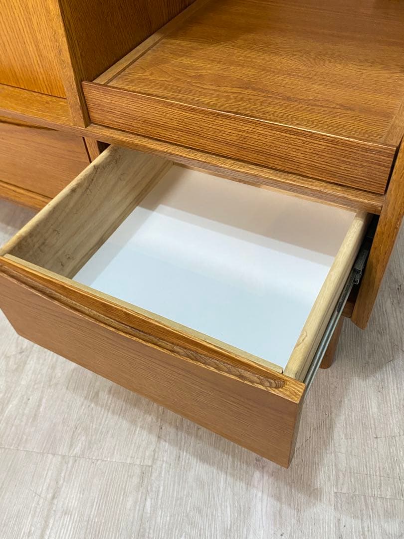 【Floris】キッチンカウンター　ウニコ　食器棚　シグネ　収納棚